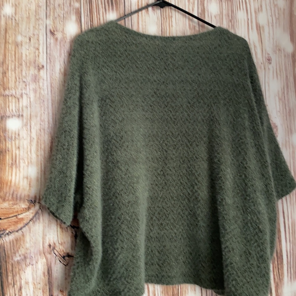 Cardigan - Picture 5 of 10